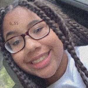 Meet your Posher, Jasmin